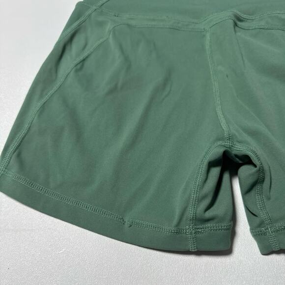 Alphalete Pulse Surge Short - Picture 5 of 6